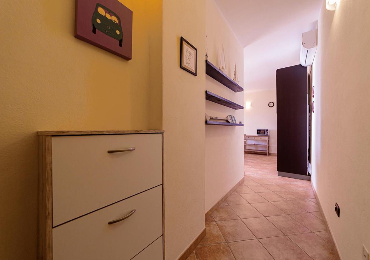 Murphy Holiday Home - Le Residenze Di Padule 02 La Maddalena  Eksteriør bilde