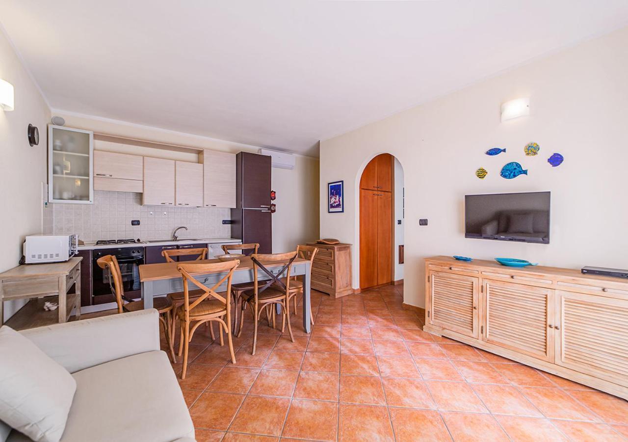 Murphy Holiday Home - Le Residenze Di Padule 02 La Maddalena  Eksteriør bilde